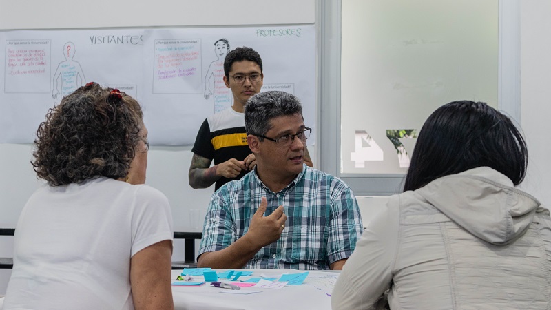 Visita del Ministerio de Educación - Ávaco - Unibagué